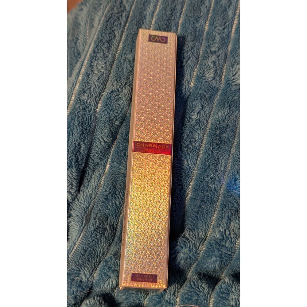 Charmacy Duochrome Eyeliner in Purple